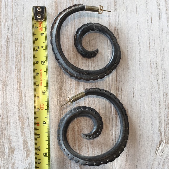 Vanessa Montiel carved water Buffalo horn earrings - Picture 3 of 14